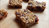 Healthy Oatmeal Breakfast Bars Recipe
